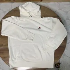 converseパーカー