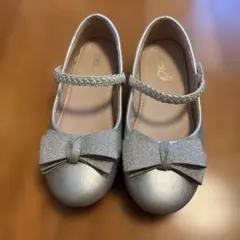 20.0キッズ　フォーマルシューズ　シルバー　女の子　入学式　卒園式　発表会