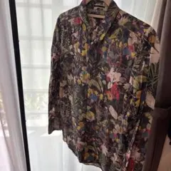 シャツ