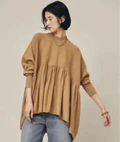 Curensology /テンセルポリエステルギャザープルオーバー