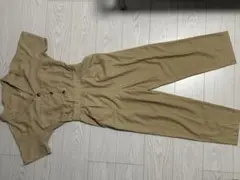 GU ベージュ オールインワン Sサイズ