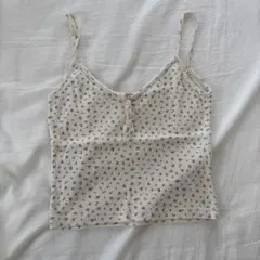 Brandy Melville 小花柄キャミソール