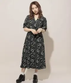 【美品！】花柄開襟ワンピース【ZOZOTOWN限定アイテム】