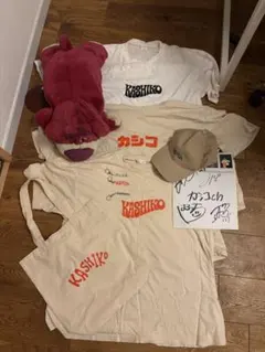 カシコch Tシャツ キャップ キーホルダー トートバッグ サイン 人形セットのサムネイル