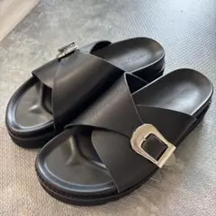 ADAM ET ROPE ブラックサンダル