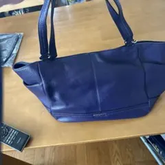 COACH 紫 レザー ショルダーバッグ