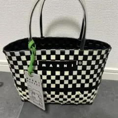 新品未使用★MARNIMARKETマルニマーケットモノトーン白黒チェック 新品未使用☆MARNIMARKETマルニマーケットモノトーン白黒チェック