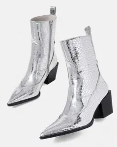 Item thumbnail for item 6482406e-6aab-4e5e-8a7f-0a8d3dec31df