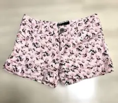 CECIL McBEEショートパンツ　花柄　Ｓサイズ