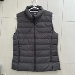 ユニクロウルトラライトダウン　ベスト