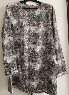 parkes リバティ　北欧風　シャツ　ワンピース