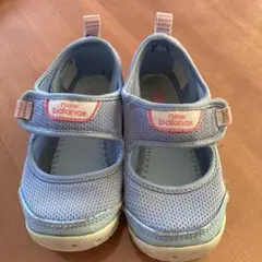 ニューバランス　サンダル　15センチ