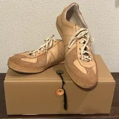 Item thumbnail for item 52a339f6-c8fb-45d3-8a8d-2329417773f6