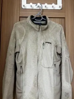 patagonia フリースジャケット XSベージュ