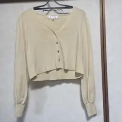 【ロペピクニック】クリーム色 Vネック クロップドカーディガン サイズ38