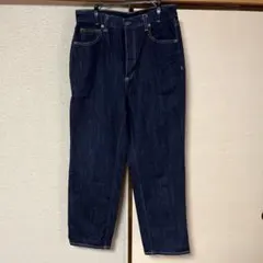 GU ハイウエストストレートジーンズ　221-297817