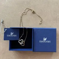 Swarovski ハート型ネックレス