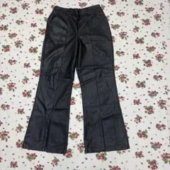 レザー　合皮　パンツ　ブラック