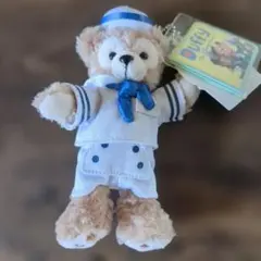 Duffy The Disney Bear ぬいぐるみバッジのサムネイル