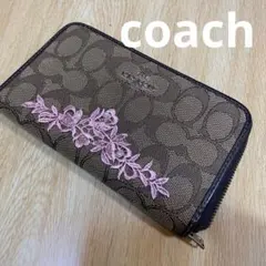 コーチ　二つ折り財布