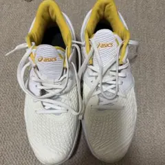 asics UNPRE ARS LOWバスケットシューズ イエロー　26cm