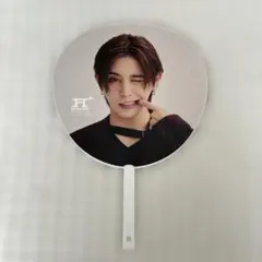 山田涼介　ジャンボうちわ