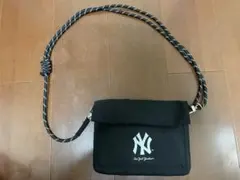 Item thumbnail for item 34d56123-556a-444b-a396-522e9948fa50