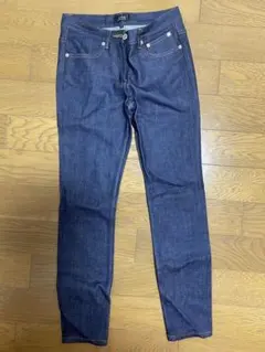 A.P.C. ダークブルー スキニーデニム