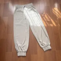 ZARA カフヘム ジョガーパンツ XS ベージュ カフ付きジョガーパンツ 今期