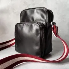 レア✨BALLY レザー　ブラウン　トレインスポッティング　ショルダーバッグのサムネイル