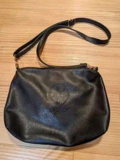 D. KELLY ブラックレザーショルダーバッグ