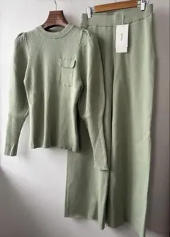 Item thumbnail for item 65ba419e-a728-445d-990c-789fd9c3d7e4