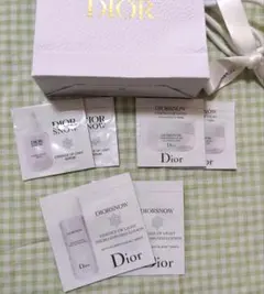 DIOR スノー エッセンス オブ サンプル