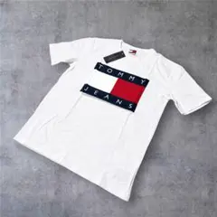 【新品タグ付き】TOMMY JEANS トミージーンズ ビッグロゴ Tシャツ Mのサムネイル