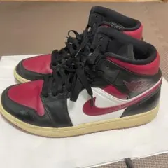 《Nike Air Jordan 1 MID》ジョーダン1 27.5cm