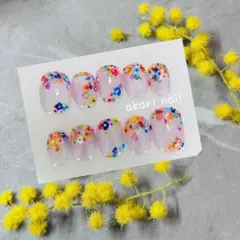 カラフルフラワーネイルチップ 透明感 ちゅるんデザイン　手書きフラワー　激カワ