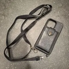 PRADA ブラック レザー ストラップ付きケース