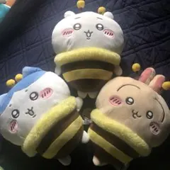 ちいかわ　ハチさんBIGぬいぐるみ