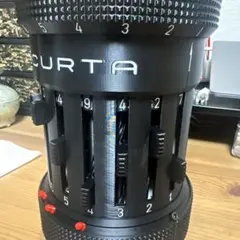 CURTA 機械式計算機一代（完璧な複製品） 2026年最新】クルタ計算機の人気アイテム - メルカリ