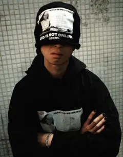 激レア 與真司郎プロデュース IAMWHATIAM トレーナースウェット レッド