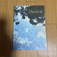 Item thumbnail for item afc40dbf-2777-4414-ab50-96e4f6a39c1c