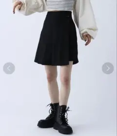 新品未使用 PAGEBOY ページボーイ　アソートプリーツスカパンのサムネイル