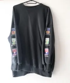 古着　両袖の缶がレトロで可愛いトレーナー