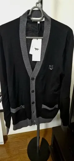 【最終価格】MAISON KITSUNE カーディガン 新品タグ付き ダブルボールドフォックスヘッドパッチ レギュラー カーディガン