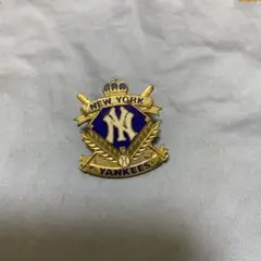 New York Yankees エナメルピンバッジ　ヤンキース　レトロ