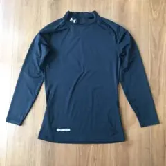 アンダーアーマー　アンダーシャツ　長袖　子供用