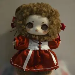 NAGI カール髪の赤いドレスドール即決のみ、プレ付き！
