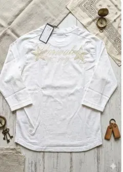 希少新品 UNRIVALED ✩Tシャツ