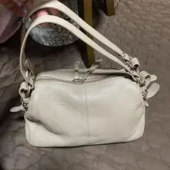 セリーヌ ビターウィート CELINE 大丸 - メルカリ