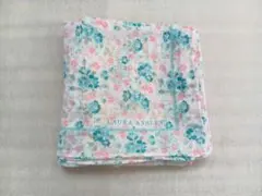 LAURA ASHLEY ローラアシュレイ ハンカチ 花柄